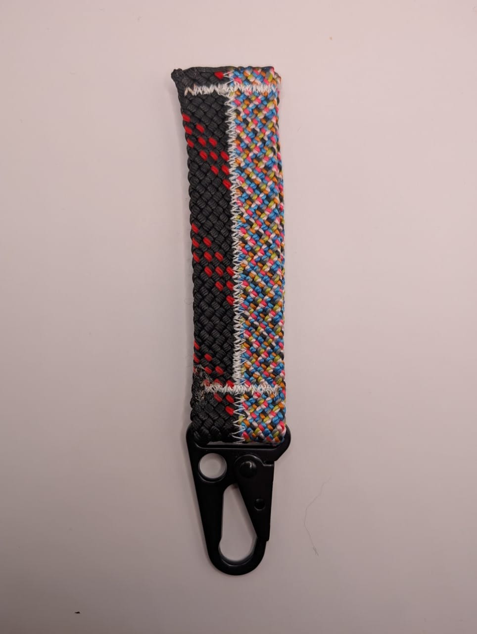 Black & Rainbow Climbing Rope Keychain